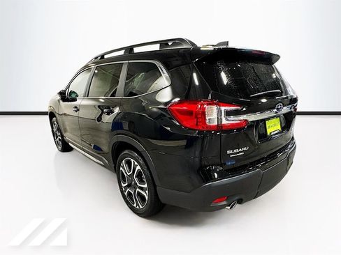 Used 2026 Subaru Ascent Limited AWD/4WD image 7