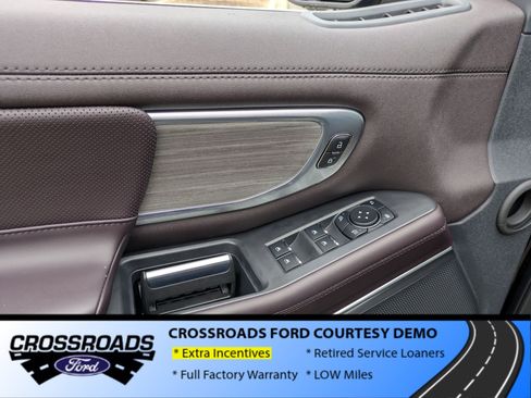 New 2025 Ford Expedition Max Platinum w/ Platinum Ultimate Package image 16