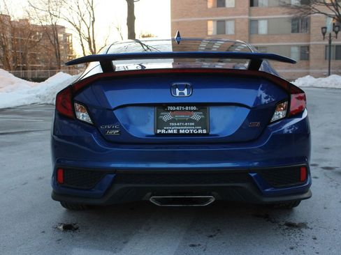 Used 2018 Honda Civic Si image 8