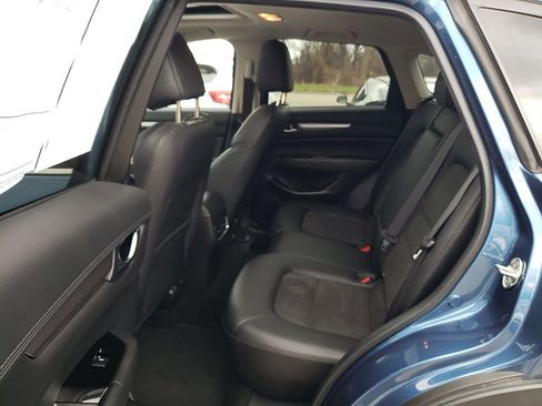 Used 2020 MAZDA CX-5 Touring image 11