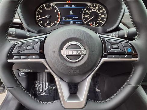 New 2026 Nissan Altima 2.5 SV w/ SV Premium Package FWD image 19