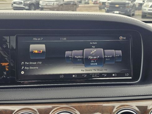 Used 2015 Mercedes-Benz S 550 4MATIC Sedan image 27