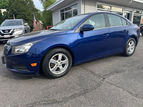 Used 2013 Chevrolet Cruze LT FWD image 8