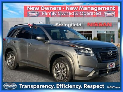 Certified 2024 Nissan Pathfinder SV w/ Black Appearance Package