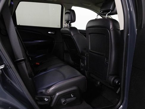 Used 2018 Dodge Journey GT FWD image 36