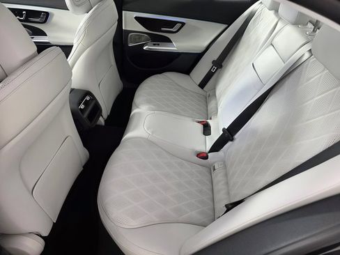New 2026 Mercedes-Benz E 350 Sedan image 11