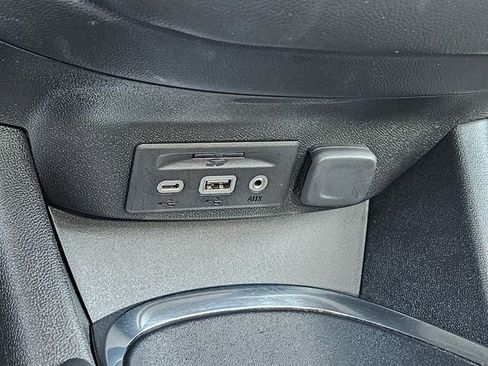 Used 2024 Chevrolet Malibu LT image 25