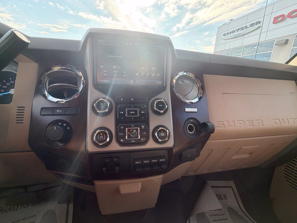 Used 2014 Ford F250 Lariat w/ Lariat Ultimate Package AWD/4WD image 12