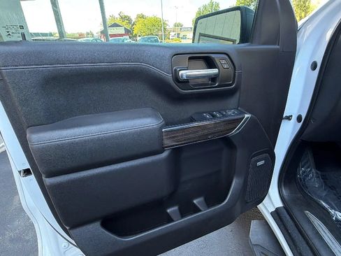 Used 2021 Chevrolet Silverado 1500 LT Trail Boss w/ Convenience Package II AWD/4WD image 27