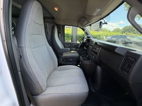 New 2026 GMC Savana 3500 Extended w/ Driver Convenience Package RWD image 25