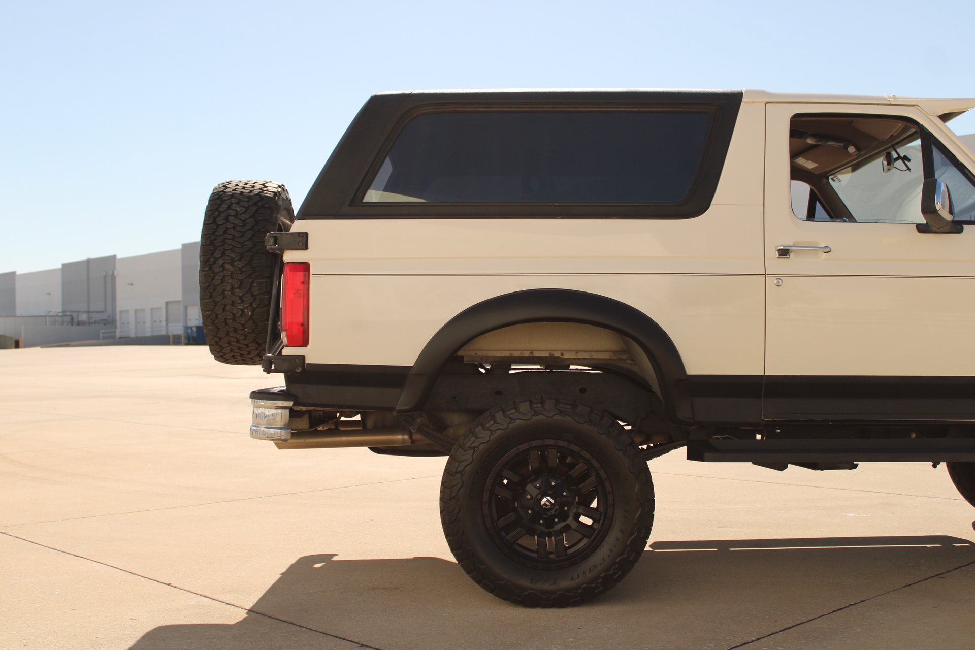 Used 1995 Ford Bronco Eddie Bauer AWD/4WD image 31
