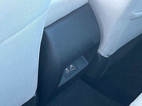 Used 2025 Nissan Altima 2.5 SV image 23