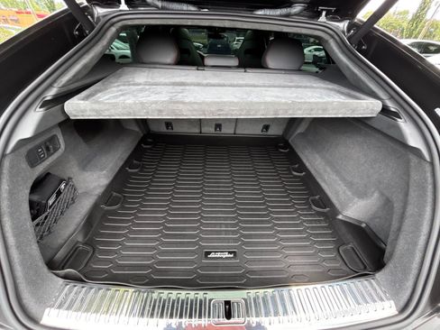 Used 2020 Lamborghini Urus AWD/4WD image 28