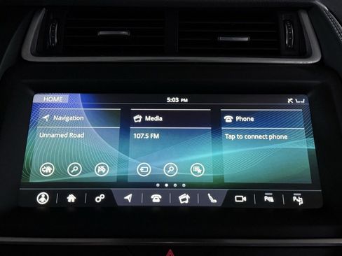 Used 2020 Jaguar E-PACE SE image 31