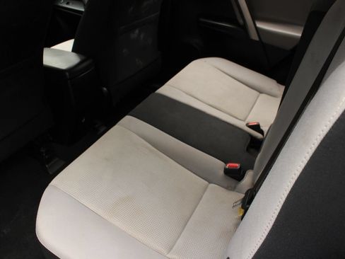 Used 2017 Toyota RAV4 XLE w/ All Weather Liner Package AWD/4WD image 21