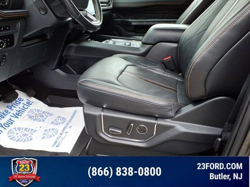 Certified 2023 Ford Expedition Platinum AWD/4WD image 15