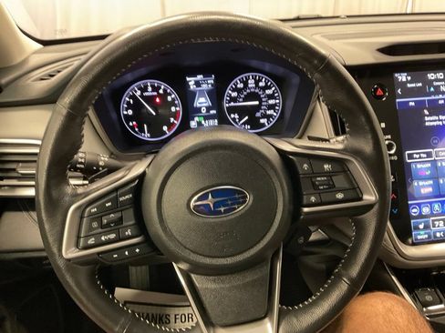 Used 2025 Subaru Outback Limited AWD/4WD image 10