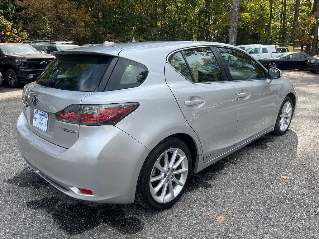 Used 2011 Lexus CT 200h Premium w/ Premium Audio Pkg FWD image 5