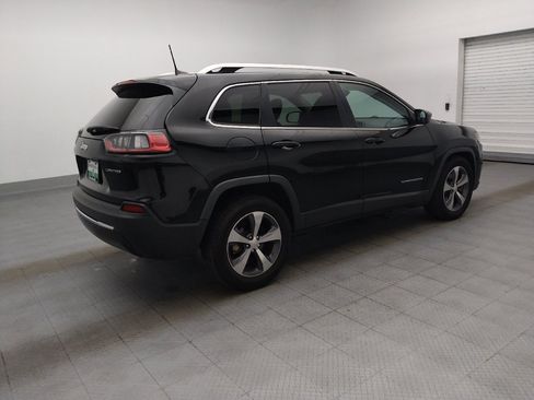 Used 2019 Jeep Cherokee Limited FWD image 10