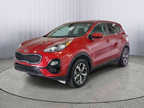 Used 2022 Kia Sportage LX AWD/4WD image 4