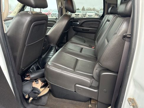 Used 2013 GMC Sierra 3500 Denali image 13