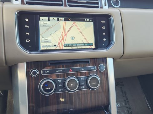 Used 2016 Land Rover Range Rover Supercharged image 10