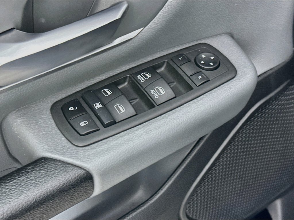 Used 2022 RAM 1500 Big Horn AWD/4WD image 26