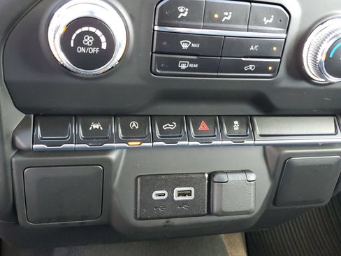 Used 2026 GMC Sierra 1500 Pro w/ Graphite Edition AWD/4WD image 23