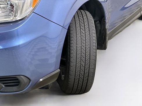 Used 2016 Subaru Forester 2.5i Premium w/ All-Weather Package image 25