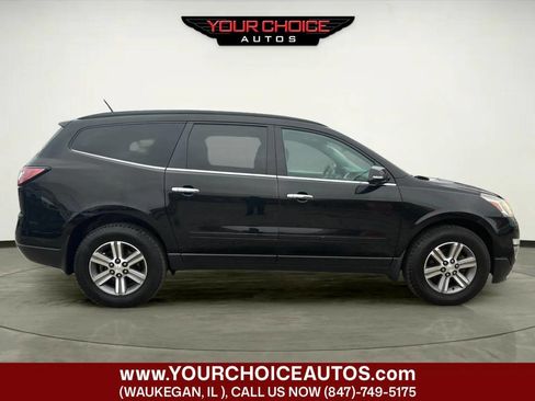 Used 2016 Chevrolet Traverse LT image 4