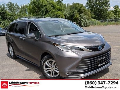 Certified 2024 Toyota Sienna Limited