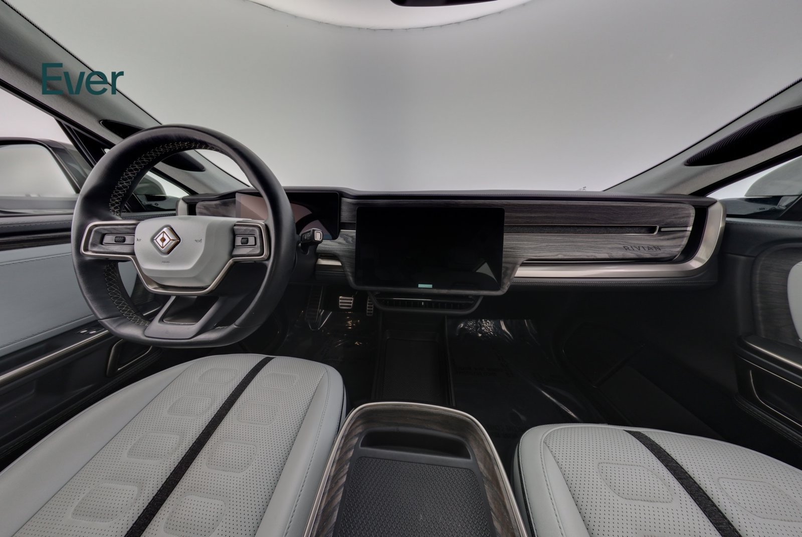 Used 2022 Rivian R1T Launch Edition AWD/4WD image 26