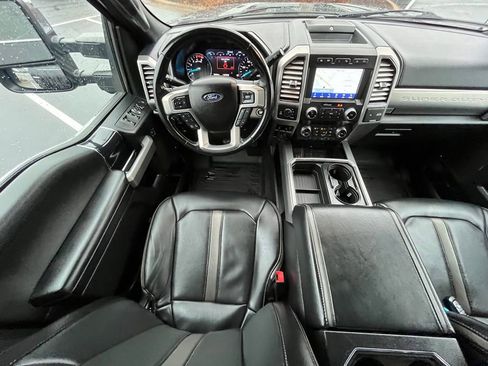 Certified 2021 Ford F350 Platinum image 21