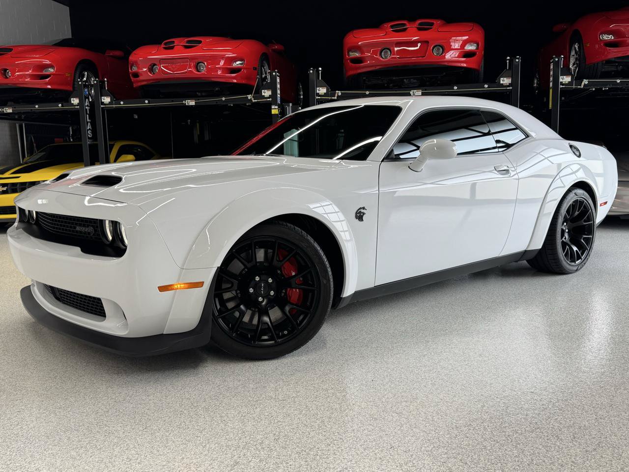 Used 2023 Dodge Challenger SRT Hellcat RWD image 3