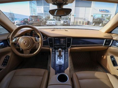 Used 2012 Porsche Panamera 4 image 43