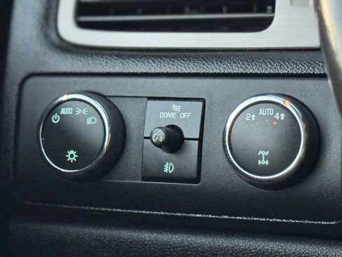 Used 2014 Chevrolet Tahoe LT image 36