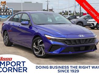 Used 2025 Hyundai Elantra Limited FWD video 1