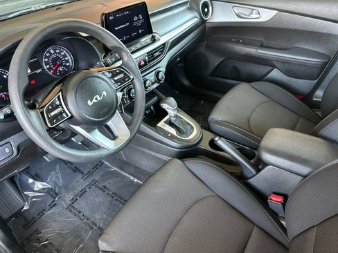 Certified 2023 Kia Forte LXS FWD image 12