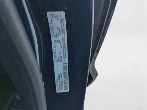 New 2025 Chrysler Pacifica Select w/ Uconnect Theater Family Group image 20