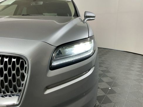 Used 2022 Lincoln Nautilus Reserve AWD/4WD image 8