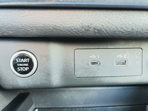 Used 2023 Nissan Rogue SV w/ SV Premium B Package image 20