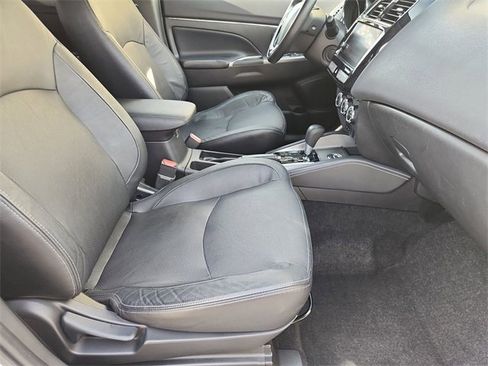 Used 2018 Mitsubishi Outlander Sport SEL image 26