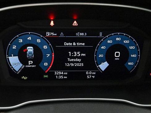 Certified 2025 Audi Q3 2.0T Premium Plus w/ Premium Plus Package image 11