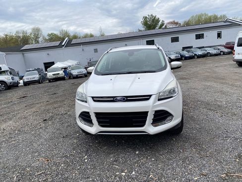 Used 2014 Ford Escape Titanium image 3