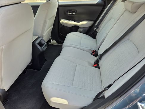 Used 2024 Honda HR-V LX image 17