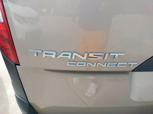 Used 2020 Ford Transit Connect XL image 4