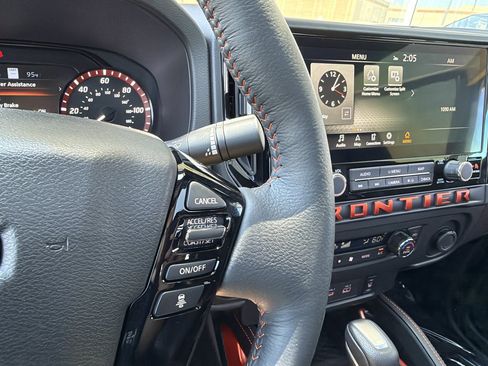 Used 2025 Nissan Frontier PRO-4X w/ Pro Premium Package AWD/4WD image 30