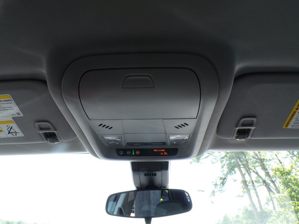 Used 2024 Chevrolet Equinox LT AWD/4WD image 29