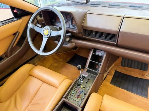 Used 1990 Ferrari Testarossa RWD image 96
