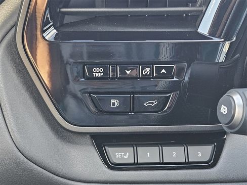 Used 2025 Lexus TX 350 AWD image 23